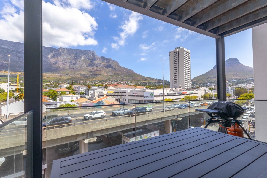 2 Bedroom Property for Sale in Gardens Western Cape